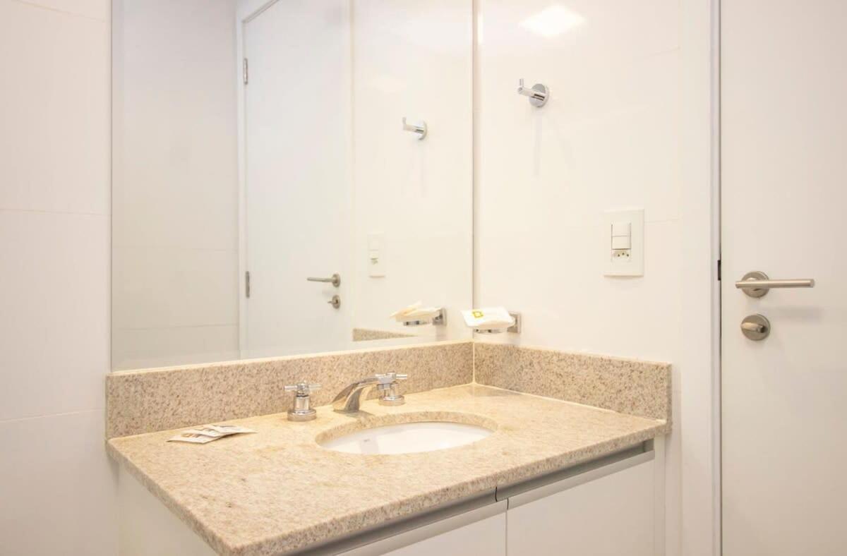 Bhomy Bela Vista Ao Lado Av Brigadeiro Apm1304 Apartment São Paulo Luaran gambar